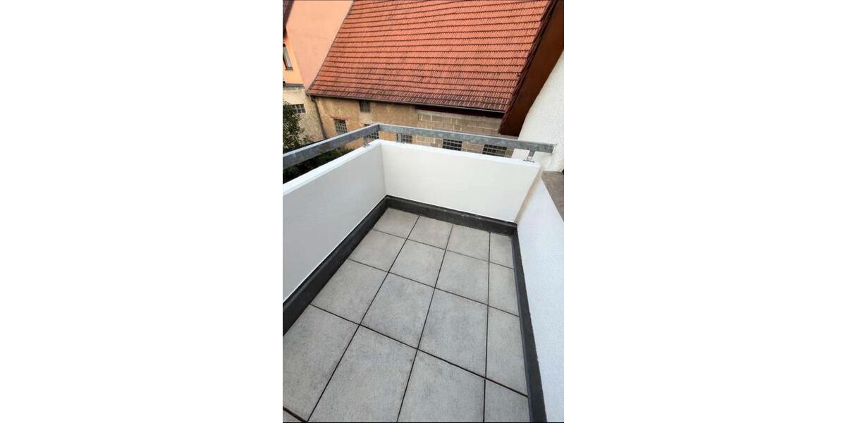 Dachgeschoßwohnung Markgröningen - 4.5 Zimmer, 92 m&sup2;, 369.000&euro; | Angebot:26704117