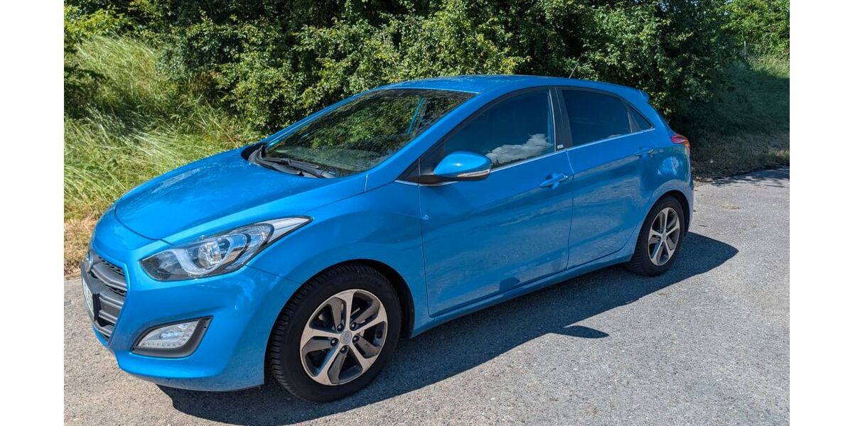 Hyundai i30 117.000 km 9.500 &euro; Mosbach 74821