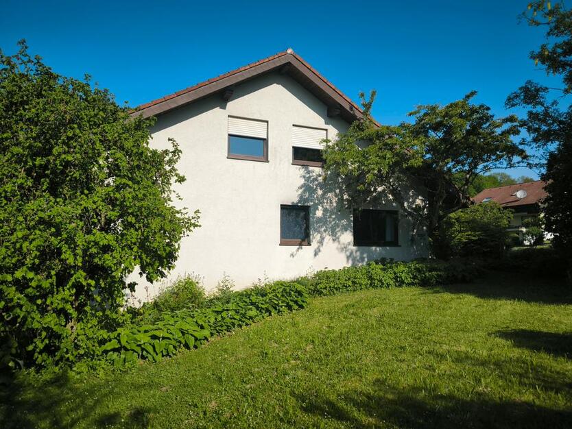Zweifamilienhaus 238m² im Grünen, Glasfaser, Scheune