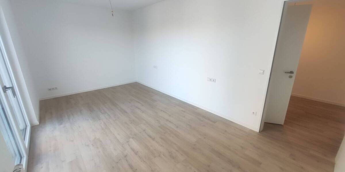 Etagenwohnung Heilbronn Böckingen - 3 Zimmer, 117 m&sup2;, 1.350&euro; | Angebot:19375507