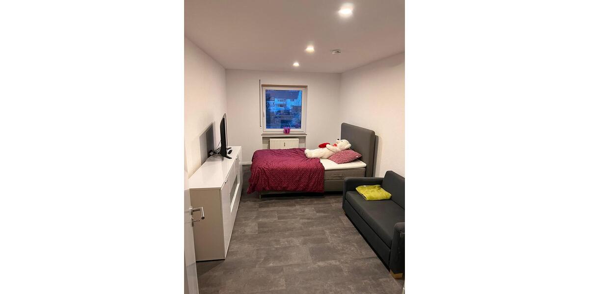 Etagenwohnung Heilbronn Frankenbach - 4 Zimmer, 134 m&sup2;, 1.800&euro; | Angebot:24838089