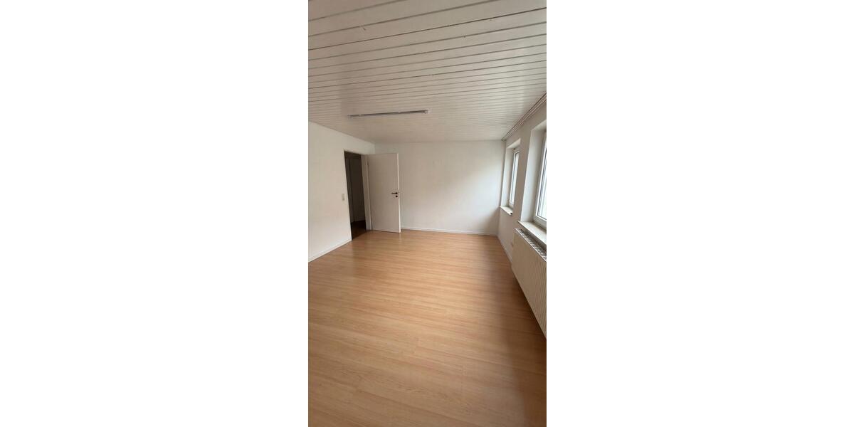 Etagenwohnung Güglingen - 4 Zimmer, 102 m&sup2;, 299.999&euro; | Angebot:26195957