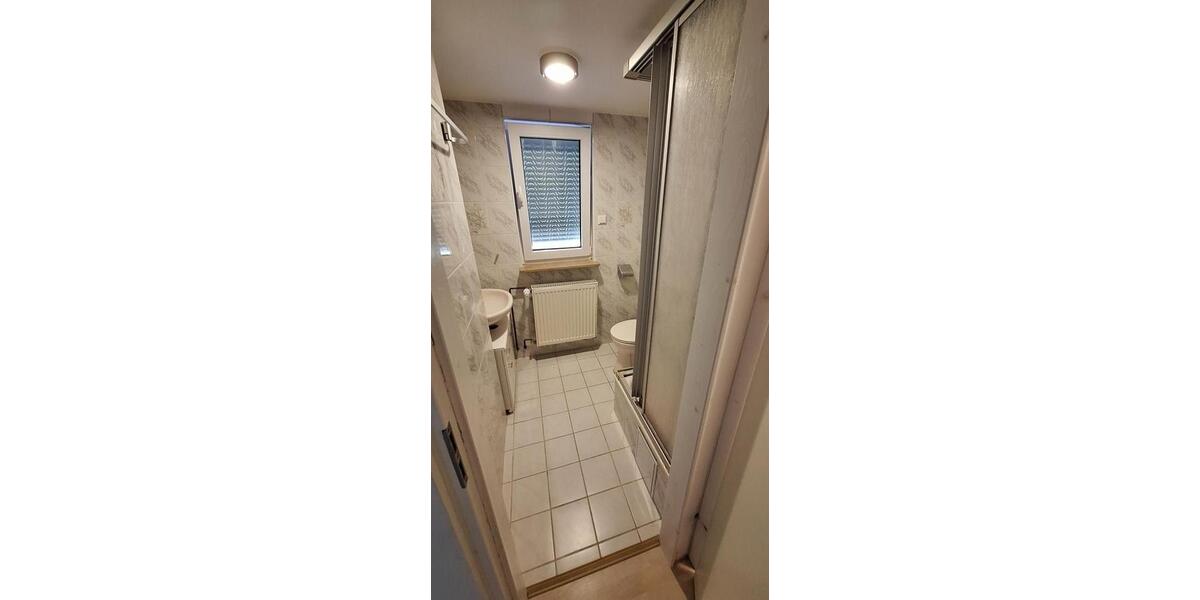 Etagenwohnung Mosbach - 5 Zimmer, 12 m&sup2;, 345&euro; | Angebot:25022211