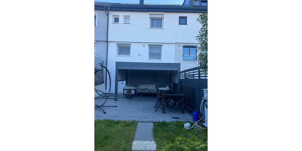 Reihenmittelhaus in HEILBRONN ZENTRAL GELEGEN 5 zimmer