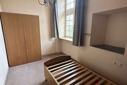 Wohnung zum Mieten in Lauffen 325 € 16 m²