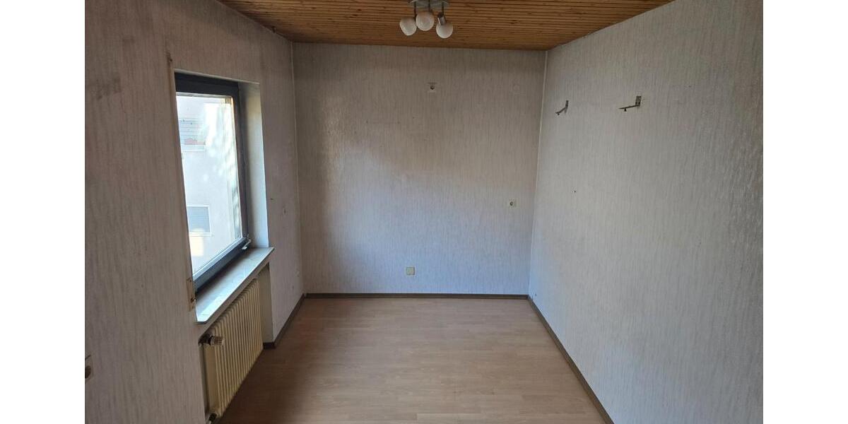 Mehrfamilienhaus, Wohnhaus Erlenbach - 7 Zimmer, 171 m&sup2;, 439.000&euro; | Angebot:26619679