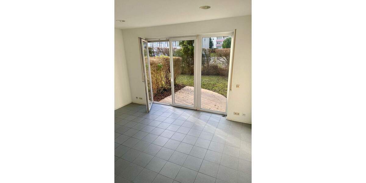 GERADLINIG: MODERNES, LOFTARTIGES HAUS MIT ZWEI STELLPLÄTZEN! 3 zimmer