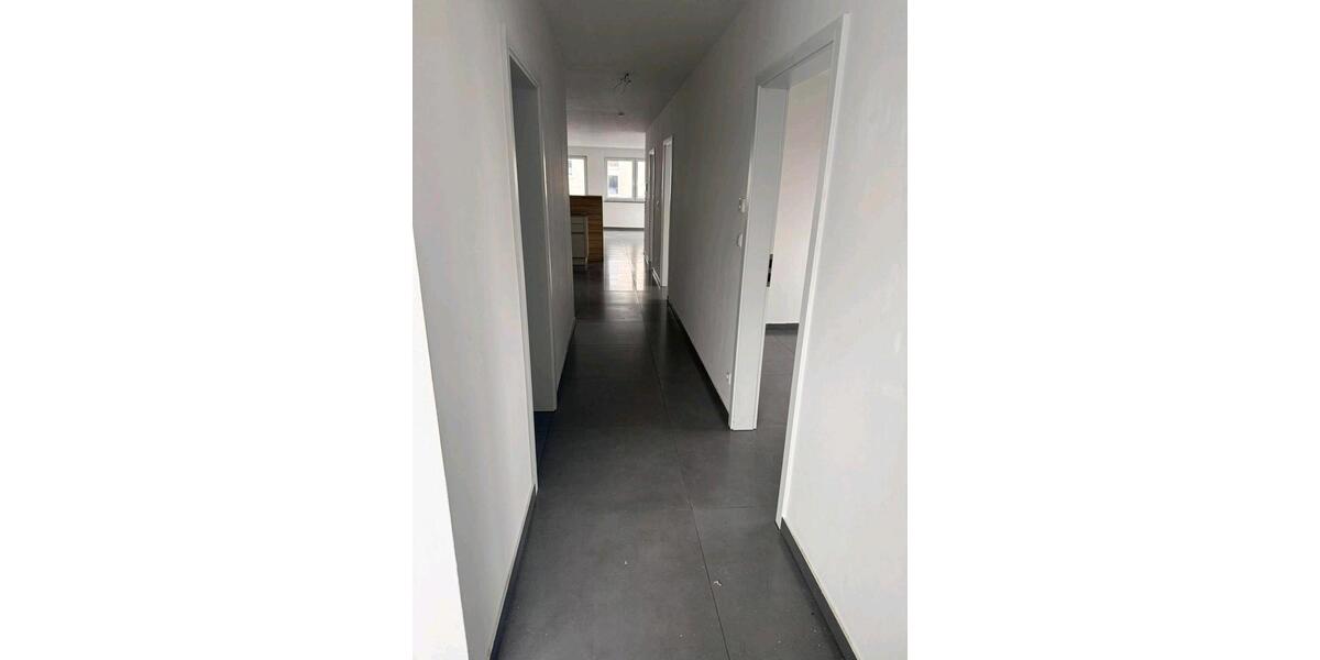 Etagenwohnung Neckarsulm - 4 Zimmer, 132 m&sup2;, 455.000&euro; | Angebot:24838461