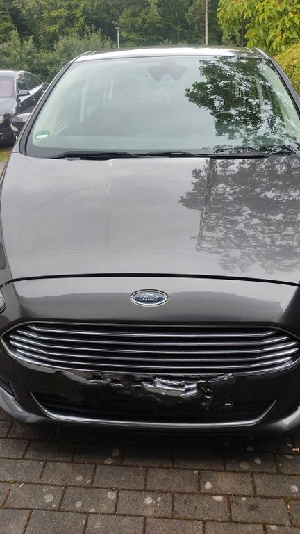 S-Max