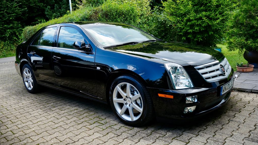 Cadillac STS 50.300 km 18.900 &euro; Großerlach 71577