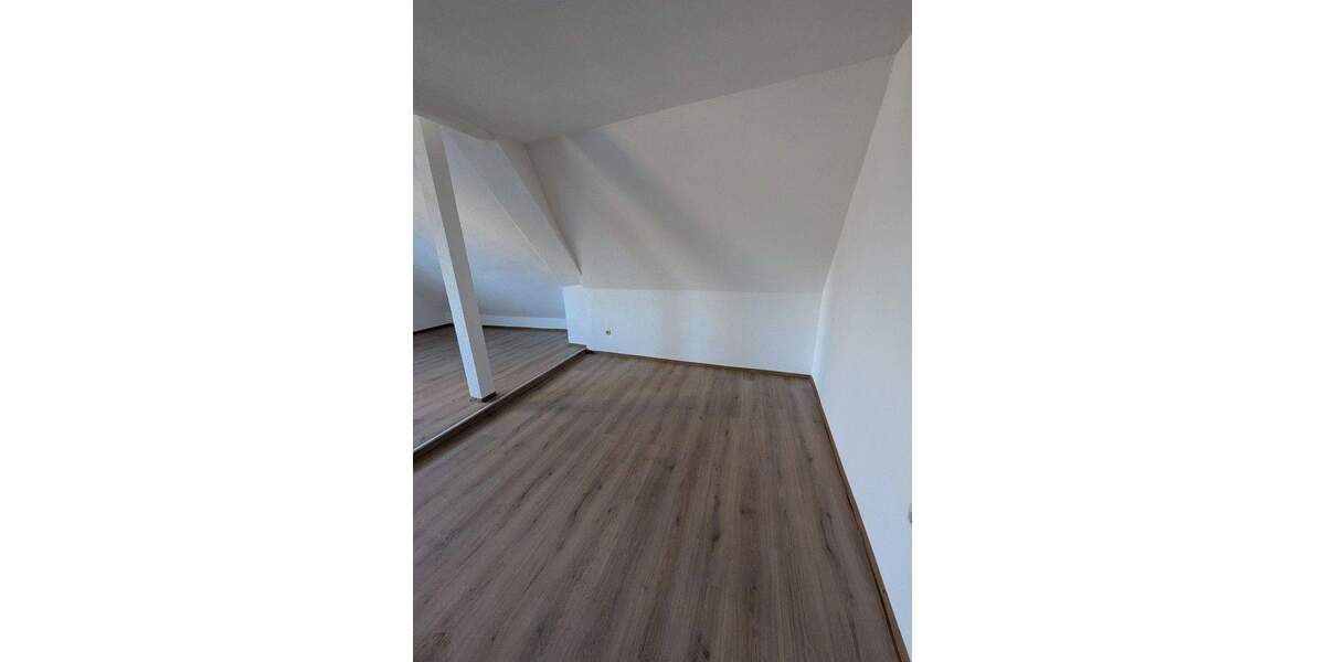 Etagenwohnung Stetten a. H. Schwaigern Stetten - 3 Zimmer, 90 m&sup2;, 550&euro; | Angebot:26587275