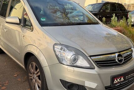 Opel Zafira 238.000 km 2.999 &euro; Ludwigsburg 71638