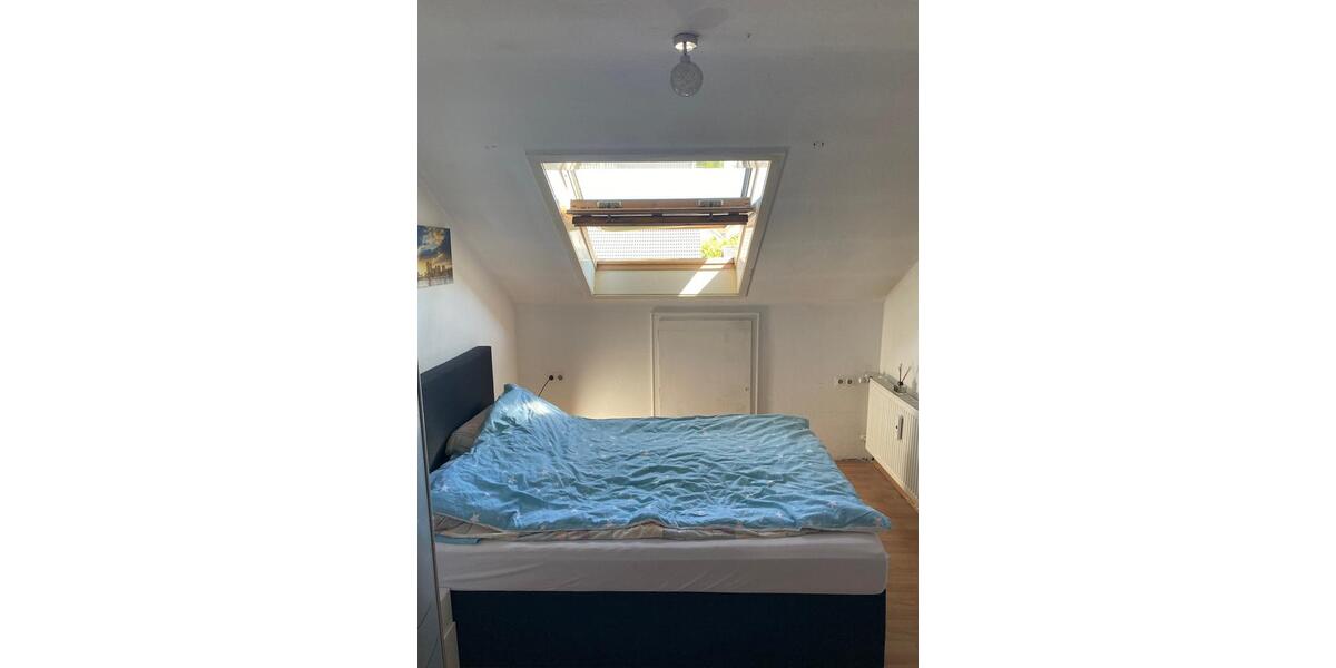 Dachgeschoßwohnung Markgröningen - 3 Zimmer, 98 m&sup2;, 250.000&euro; | Angebot:26942479