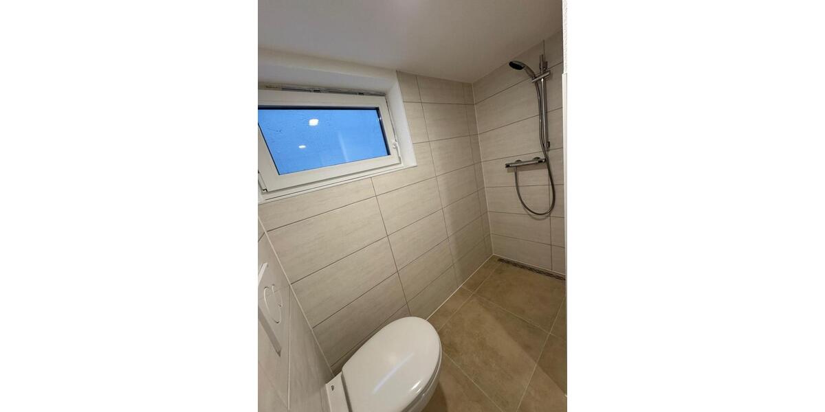 Etagenwohnung Sachsenheim - 5 Zimmer, 94 m&sup2;, 1.070&euro; | Angebot:24598425