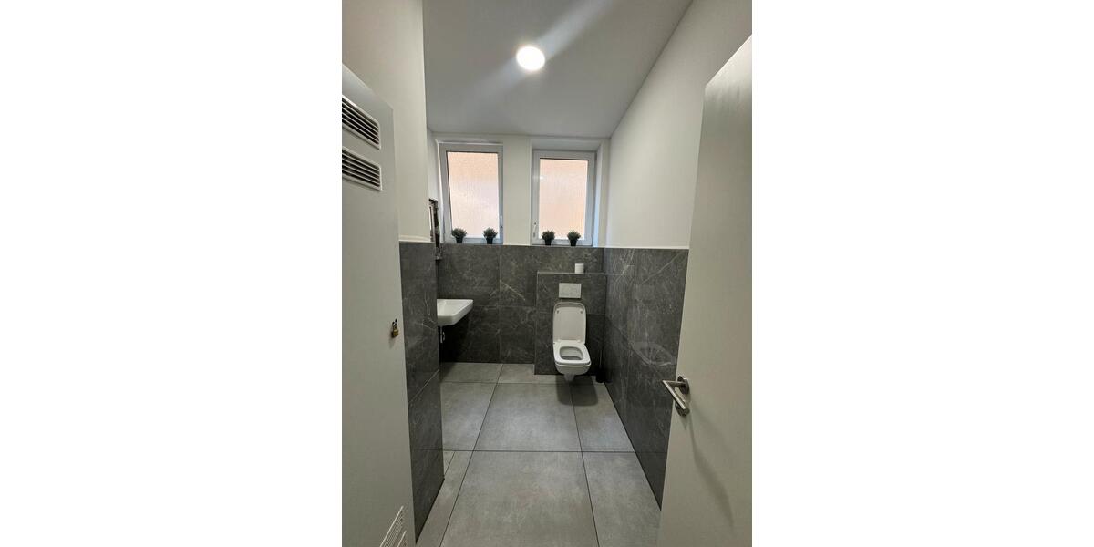 Gewerbeobjekt Heilbronn Böckingen - 2.500&euro; | Angebot:26642261