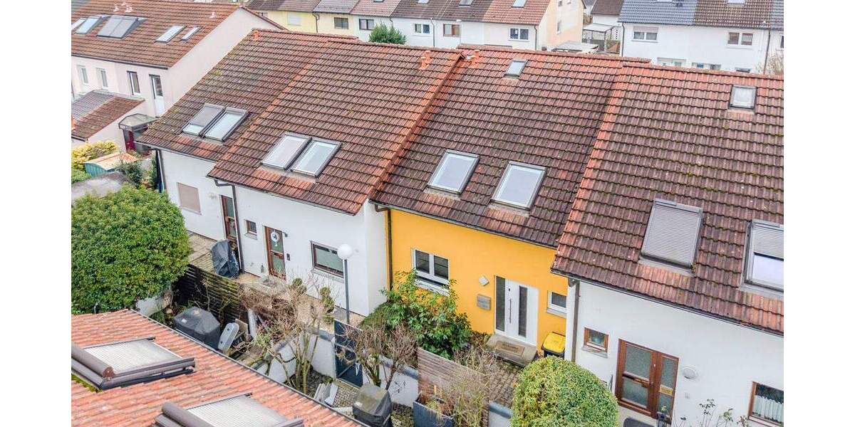 Unser neues Zuhause - modernisiertes Reihenhaus in Tamm 4 zimmer