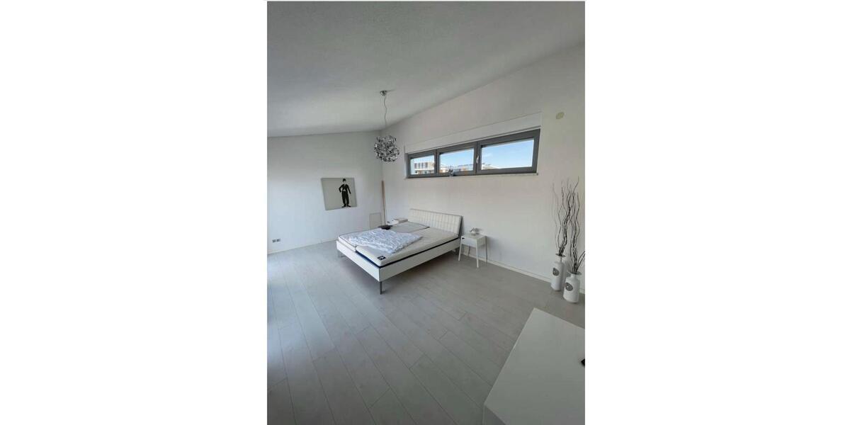 Doppelhaushälfte Heilbronn Kernstadt - 5 Zimmer, 150 m&sup2;, 2.400&euro; | Angebot:25944487