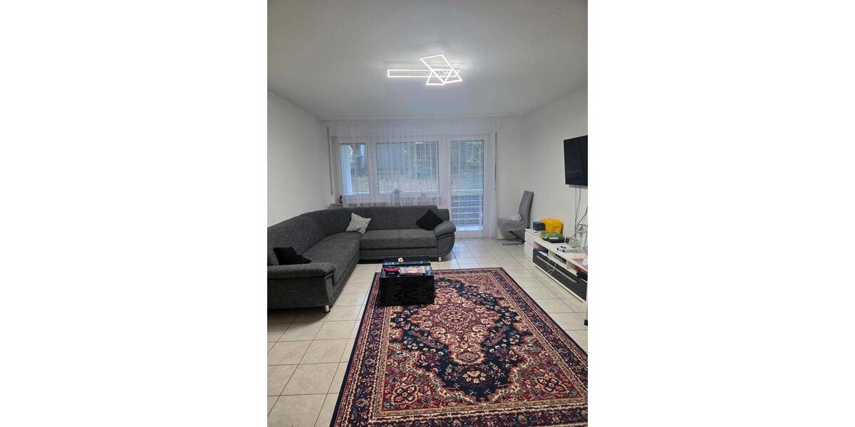 Erdgeschoßwohnung Backnang - 4 Zimmer, 84 m&sup2;, 1.450&euro; | Angebot:23674205