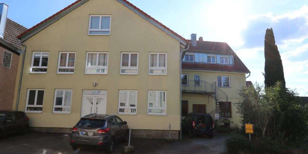 Einfamilienhaus Bretzfeld-Adolzfurt Adolzfurt - 15 Zimmer, 413 m&sup2;, 750.000&euro; | Angebot:23565898