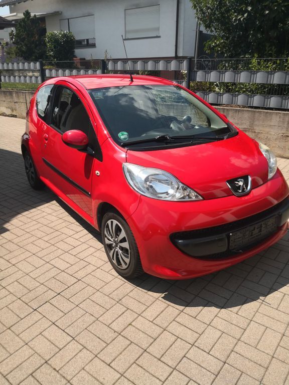 Peugeot 107 207.650 km 1.450 € Kirchardt 74912