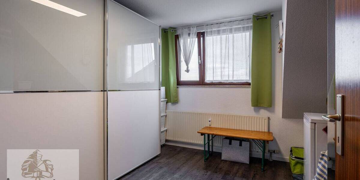 Etagenwohnung Erligheim - 4 Zimmer, 102 m&sup2;, 299.000&euro; | Angebot:26904437