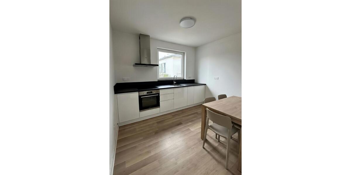 Dachgeschoßwohnung Besigheim - 2 Zimmer, 55 m&sup2;, 760&euro; | Angebot:26137230