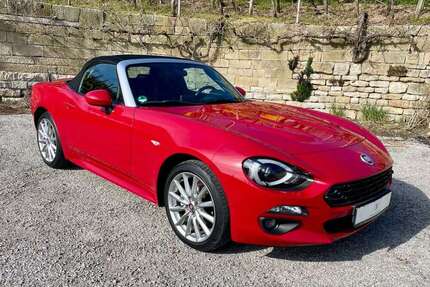 Fiat 124 Spider