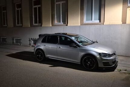 VW Golf 130.000 km 8.700 &euro; Heilbronn 74074