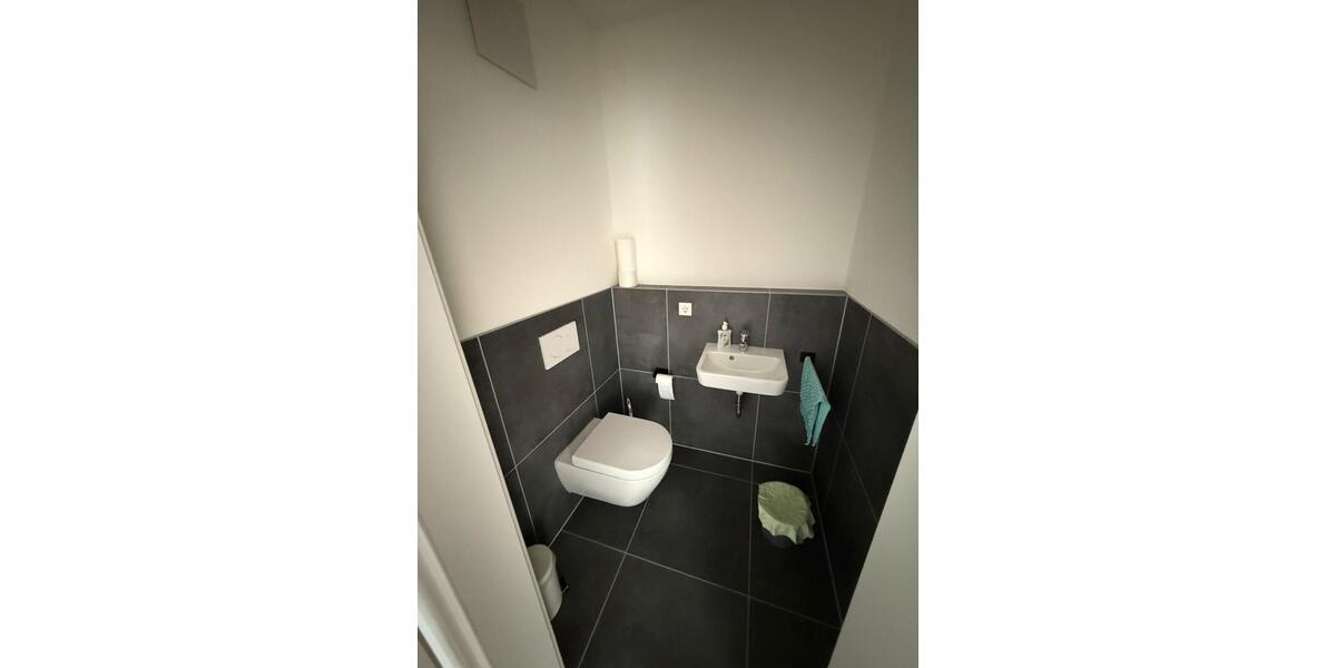 Dachgeschoßwohnung Sinsheim - 3 Zimmer, 87 m&sup2;, 419.000&euro; | Angebot:24788390