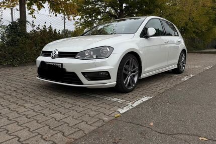 VW Golf 161.000 km 10.900 &euro; Ludwigsburg 71634