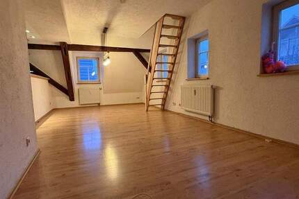 2,5-Zimmer-Maisonette-Wohnung - praktisch und ideal für Singles 2 zimmer