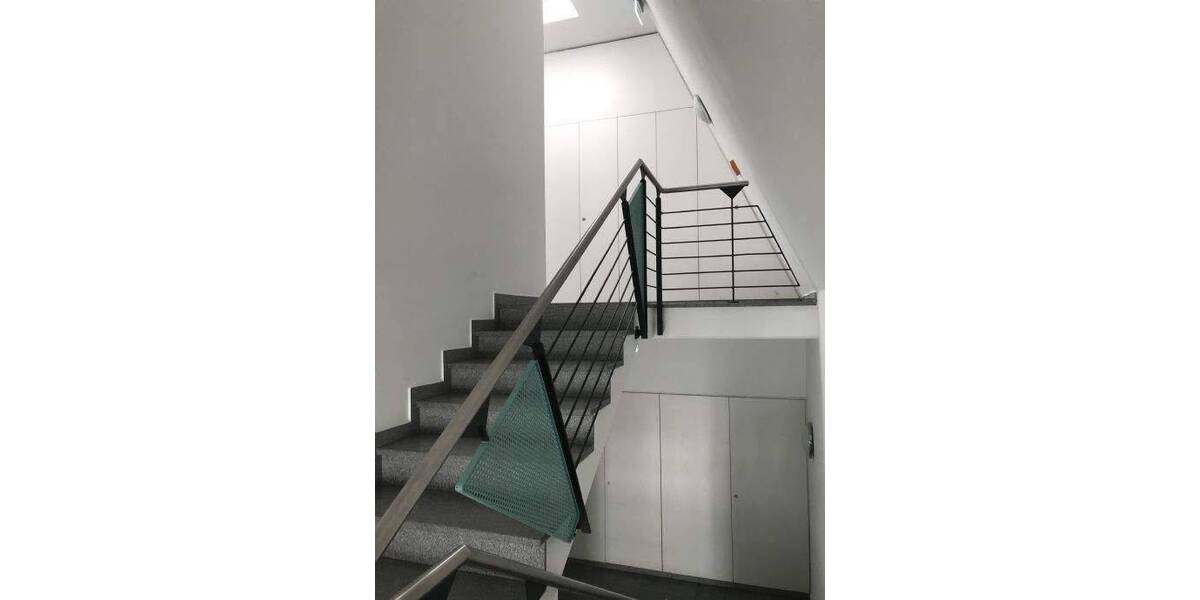 Gewerbeobjekt Ludwigsburg Mitte - 6 Zimmer, 143 m&sup2;, 1.435&euro; | Angebot:26879002