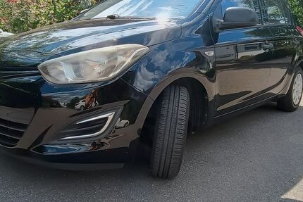 Hyundai i20 30.700 km 6.500 &euro; Lehrensteinsfeld 74251