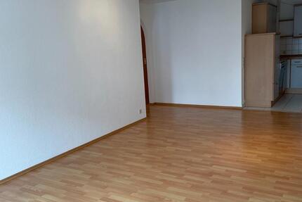 Wohnung Sachsenheim - 2.5 Zimmer, 64 m&sup2;, 255.000&euro; | Angebot:24786865