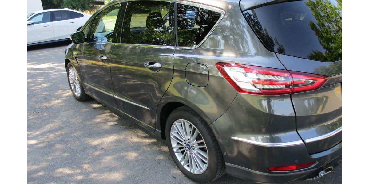 Ford S-Max 169.000 km 22.900 &euro; Oedheim 74229