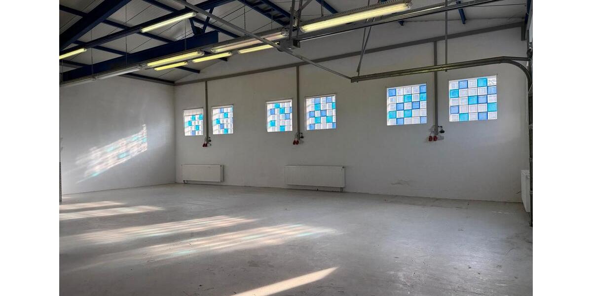 Mehrzweckhalle mit Büro in Heilbronn Sontheim - 114qm - ab sofort zimmer