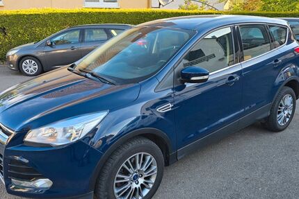 Ford Kuga 53.000 km 10.450 &euro; Bad Friedrichshall 74177