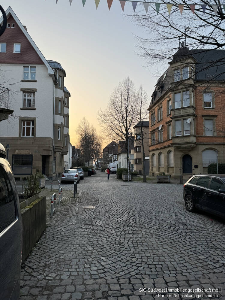 ** Eine zwei Zimmer Wohnung mit Einbauküche mitten in Heilbronn Zentrum ab sofort zu vermieten**