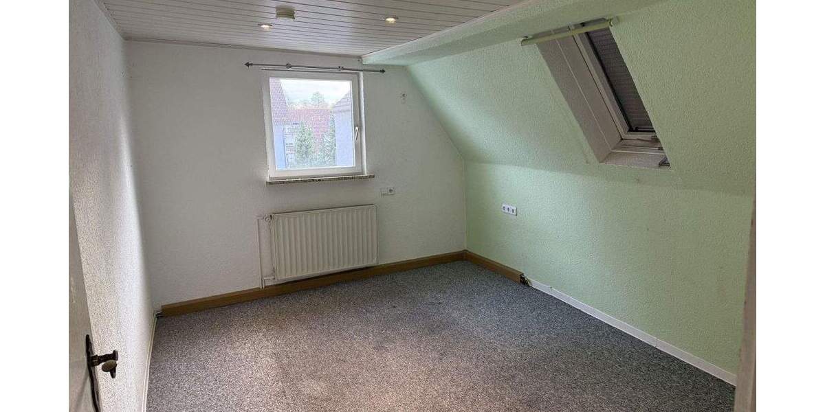 Einfamilienhaus Heilbronn Kirchhausen - 5 Zimmer, 100 m&sup2;, 298.000&euro; | Angebot:24735696
