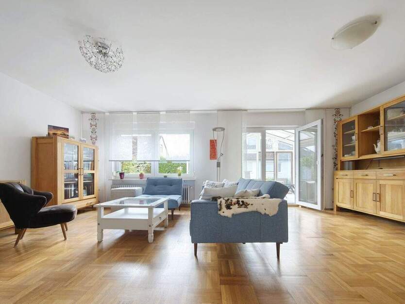 Doppelhaushälfte mit Potenzial - hell, sonnig und naturnah 5 zimmer