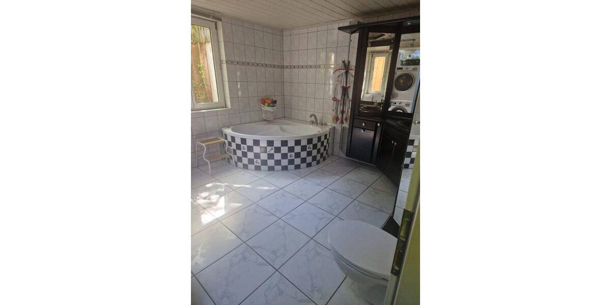 Einfamilienhaus Heilbronn Kernstadt - 7 Zimmer, 200 m&sup2;, 529.000&euro; | Angebot:26834103