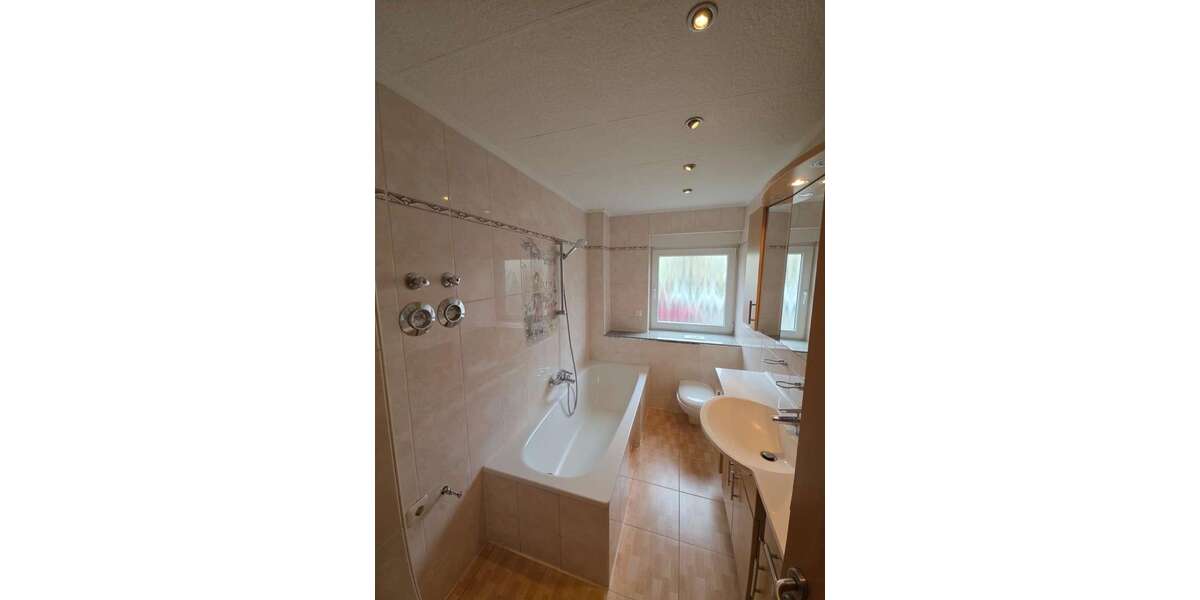 Etagenwohnung Mosbach - 2 Zimmer, 59 m&sup2;, 720&euro; | Angebot:26460727