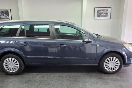 Opel Astra 74.000 km 3.990 € Asperg/Ludwigsburg bei Stuttgart 71679