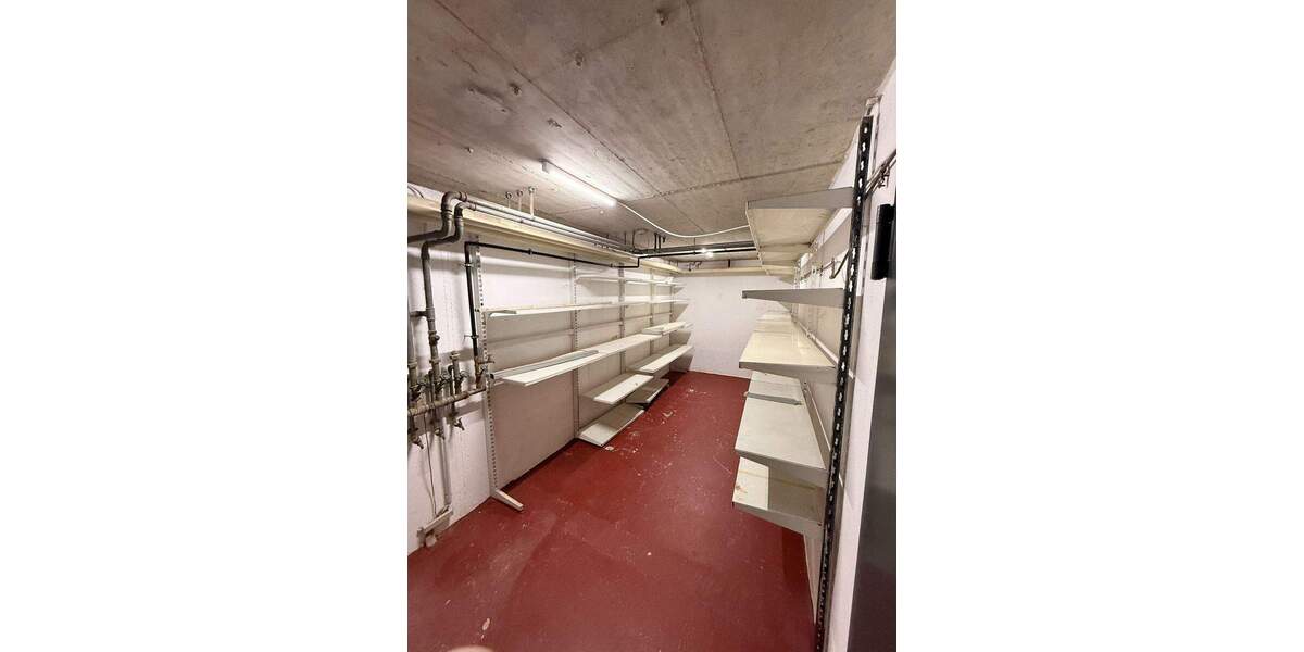 Top BüroflächePraxisfläche zu vermieten - optional mit Lagerfläche zimmer