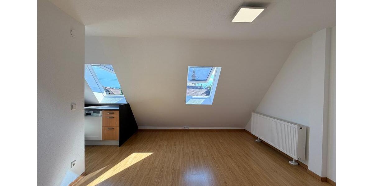Dachgeschoßwohnung Vaihingen an der Enz - 2 Zimmer, 45 m&sup2;, 176.000&euro; | Angebot:26941746