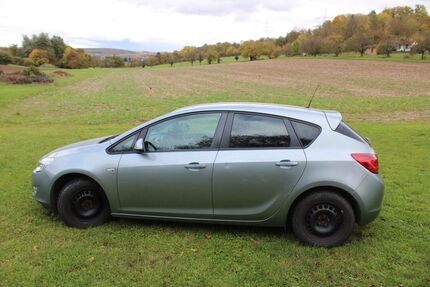 Opel Astra 168.000 km 2.900 € Besigheim 74354