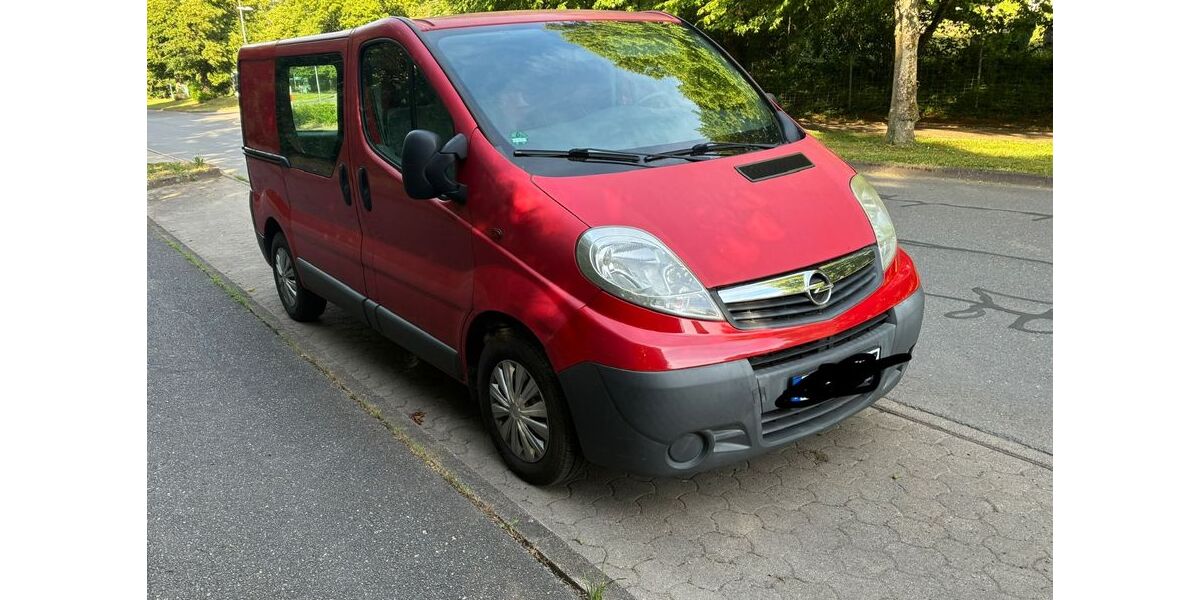 Opel Vivaro 169.000 km 9.999 &euro; Neckarsulm 74172