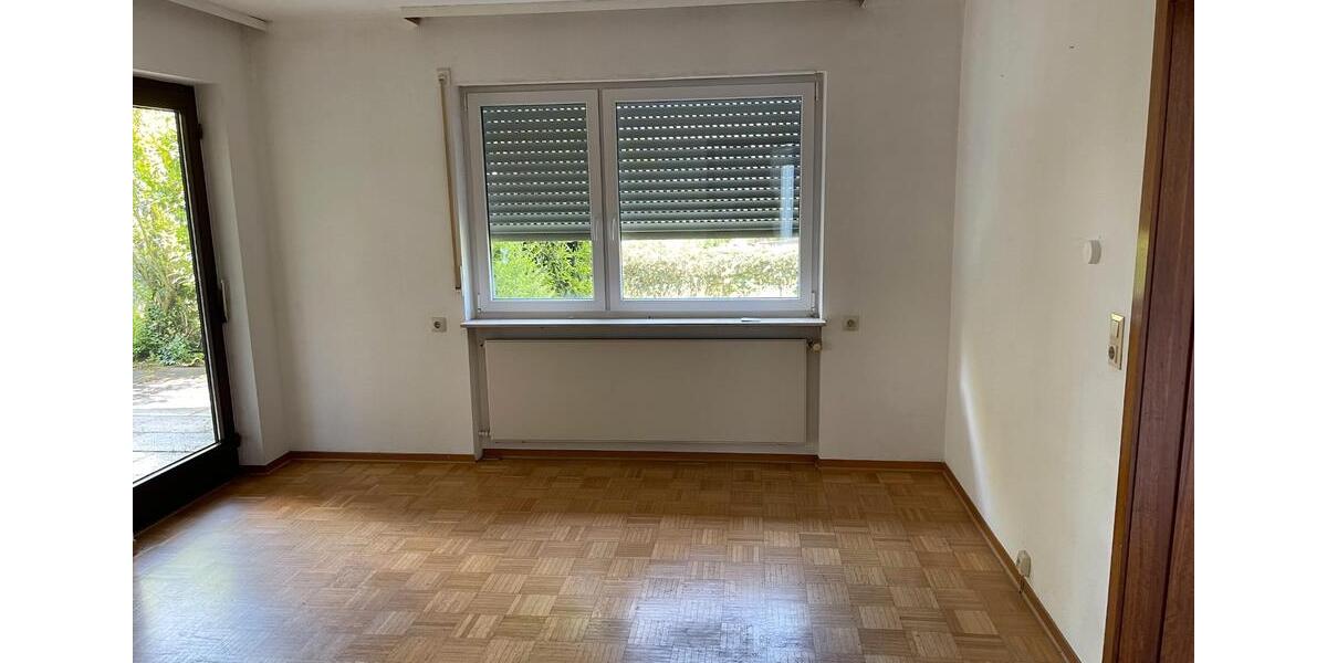 Einfamilienhaus Brackenheim - 6 Zimmer, 196 m&sup2;, 600.000&euro; | Angebot:26777191