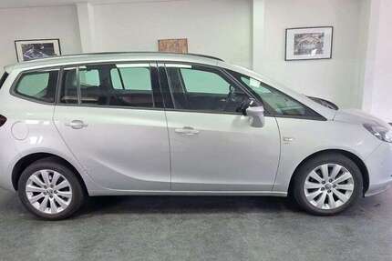 Opel Zafira 65.000 km 7.990 &euro; Asperg 71679