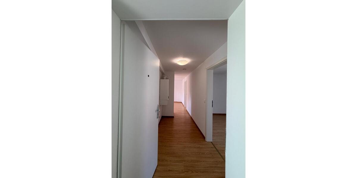 Dachgeschoßwohnung Vaihingen an der Enz - 2 Zimmer, 45 m&sup2;, 176.000&euro; | Angebot:26941746